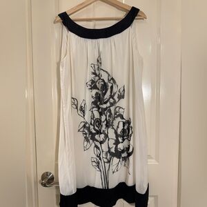 Connected Apparel Black and White Floral Mini Dress size 16